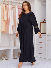 Plus Size Black Lace Collar Nightgown