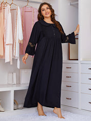 Plus Size Black Lace Collar Nightgown