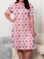 Plus Size Love Print Nightgown