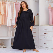 Plus Size Black Lace Collar Nightgown