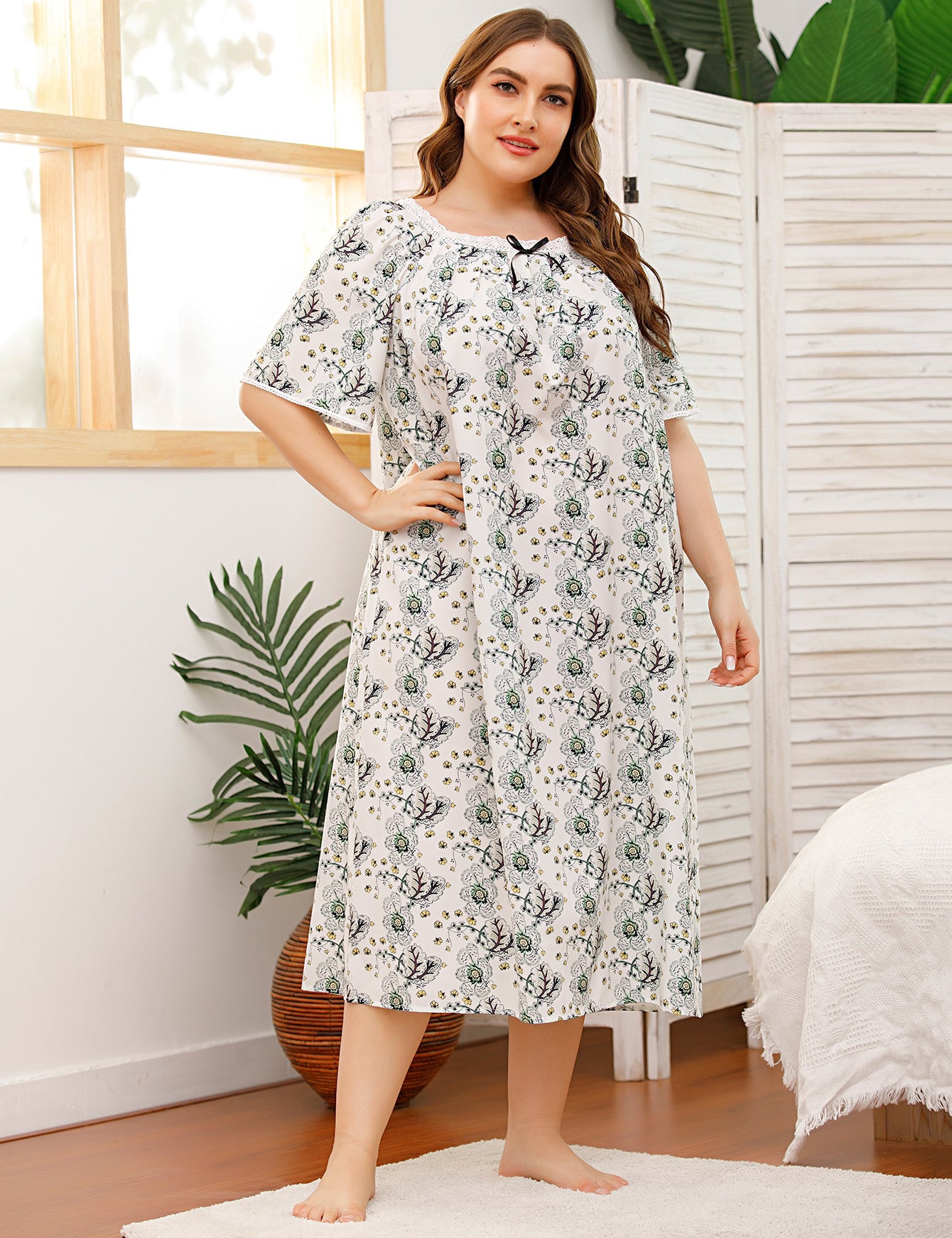 Plus Size Long Nightgown with Print