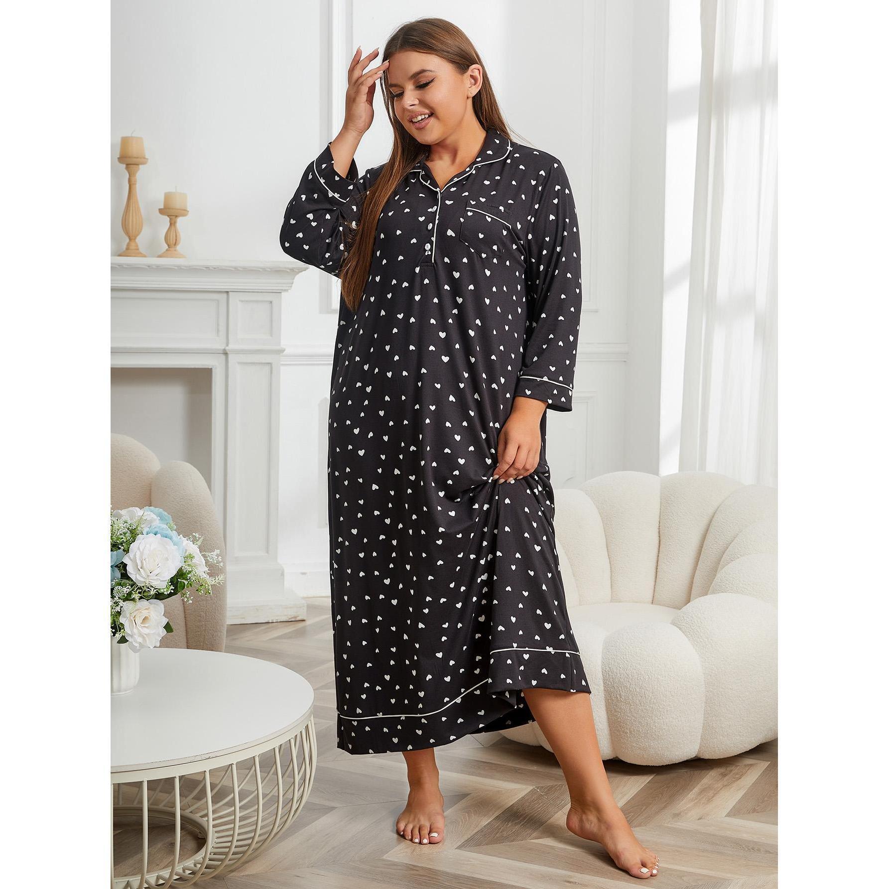 Plus Size Women's Nightgown with Notched Collar and Front Buttons